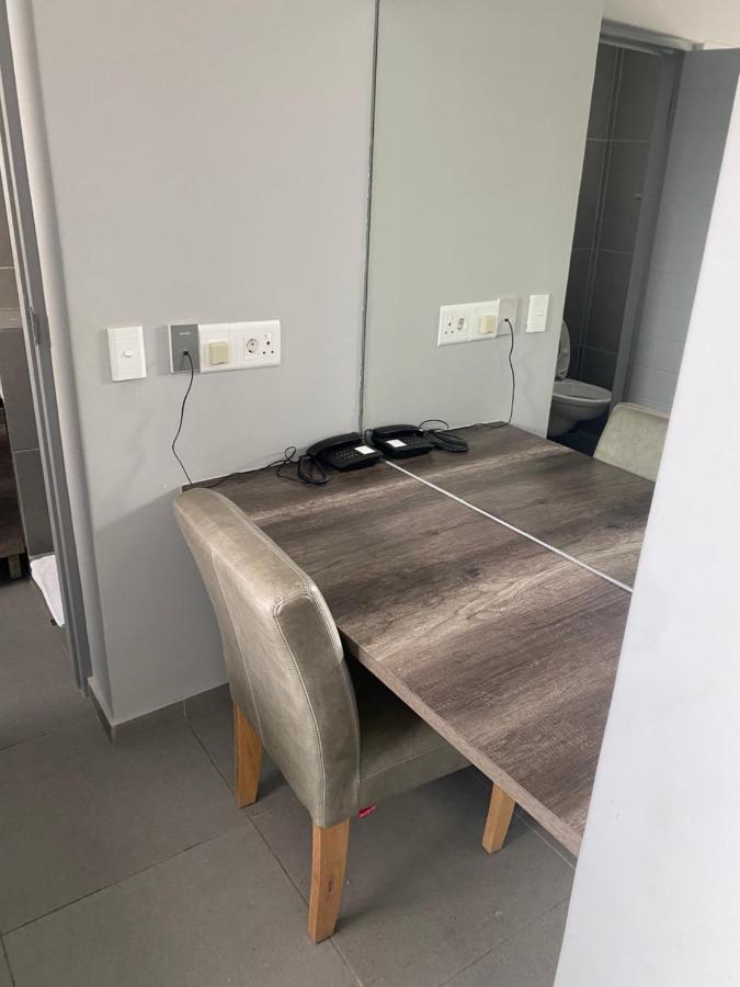 Apartment 32, Bay View Suites Langstrand Ngoại thất bức ảnh