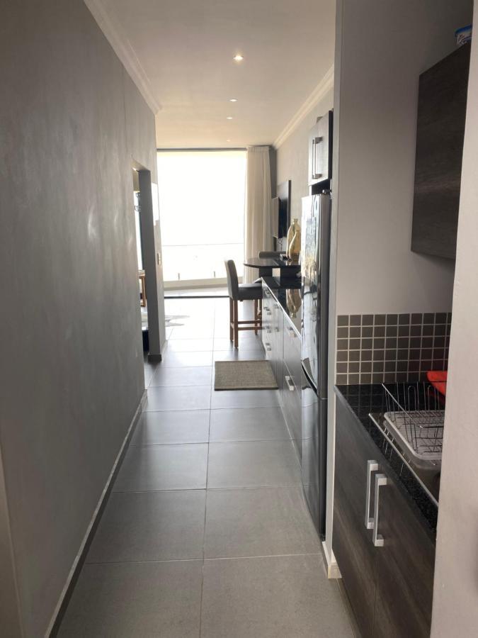 Apartment 32, Bay View Suites Langstrand Ngoại thất bức ảnh