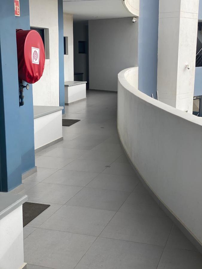 Apartment 32, Bay View Suites Langstrand Ngoại thất bức ảnh